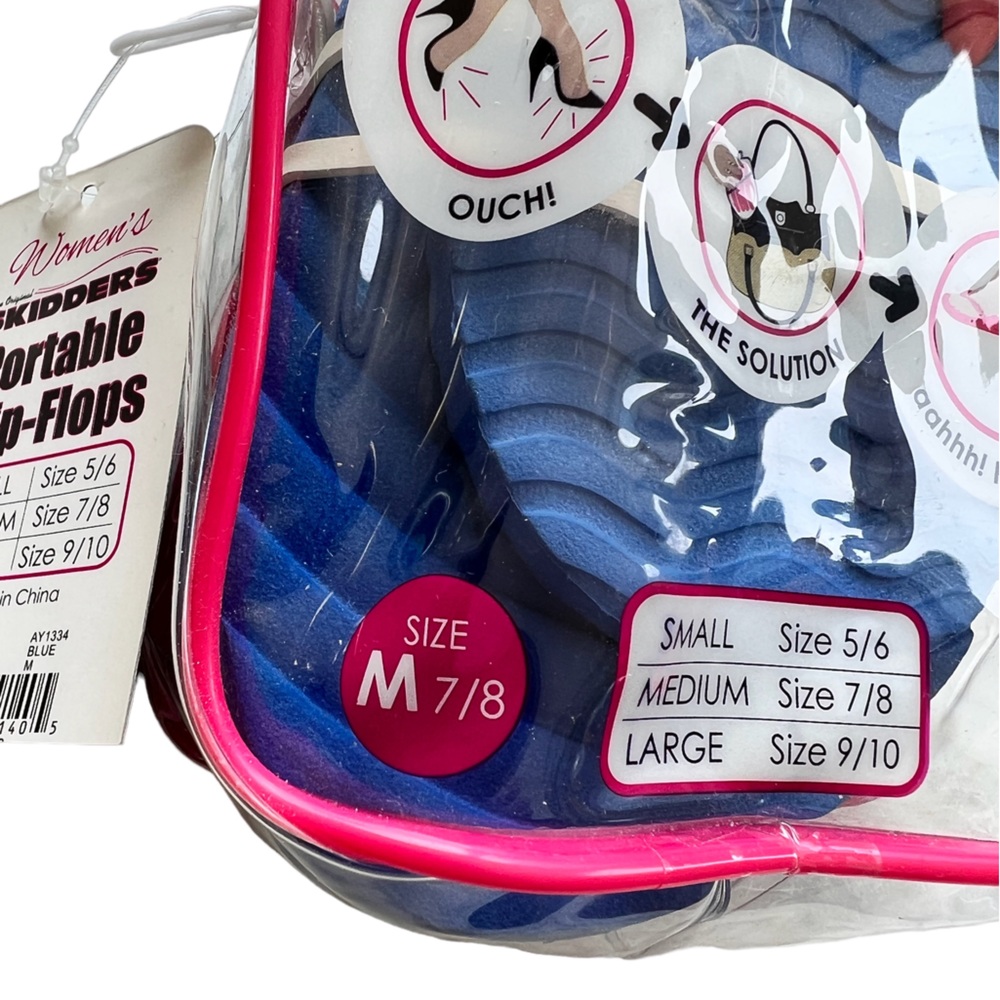 ๐ต 3/ $15 - Skidders Portable Flip Flops in Blue - Picture 8 of 12